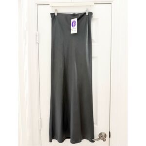 all:row‎ Womens Charcoal Satin Baciami The Valerie Skirt Size Medium NWT